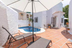 Lovely house with private pool in Burriana!
